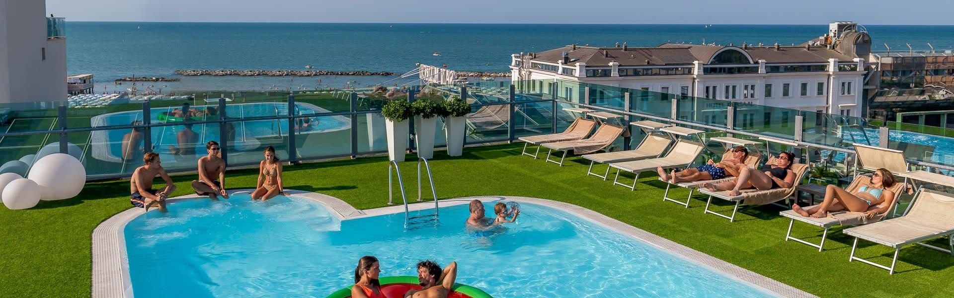 hotelsanmarcocattolica en special-offer-easter-in-hotel-in-cattolica 003